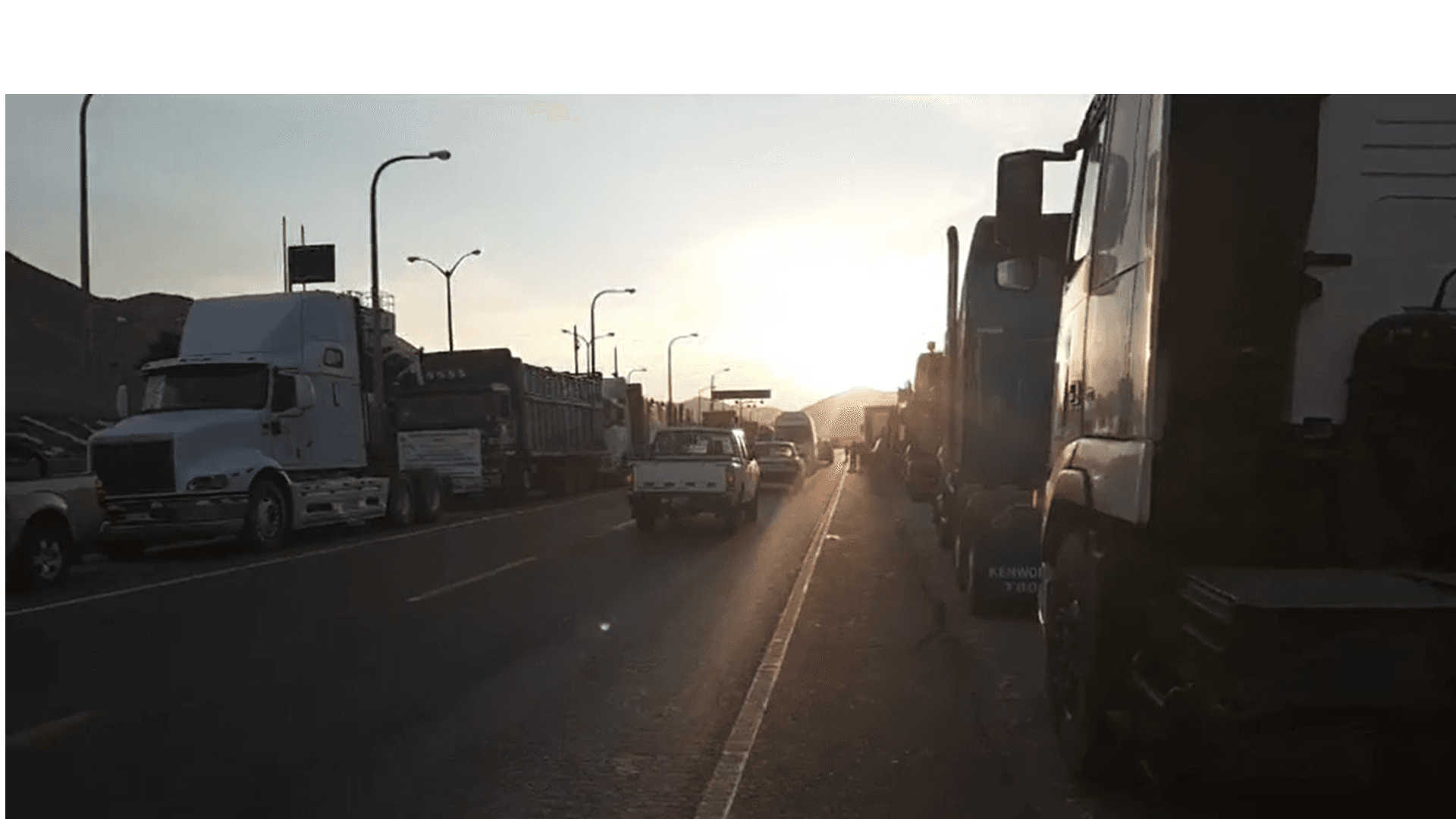 Paro indefinido de transportistas sin bloqueo de carreteras