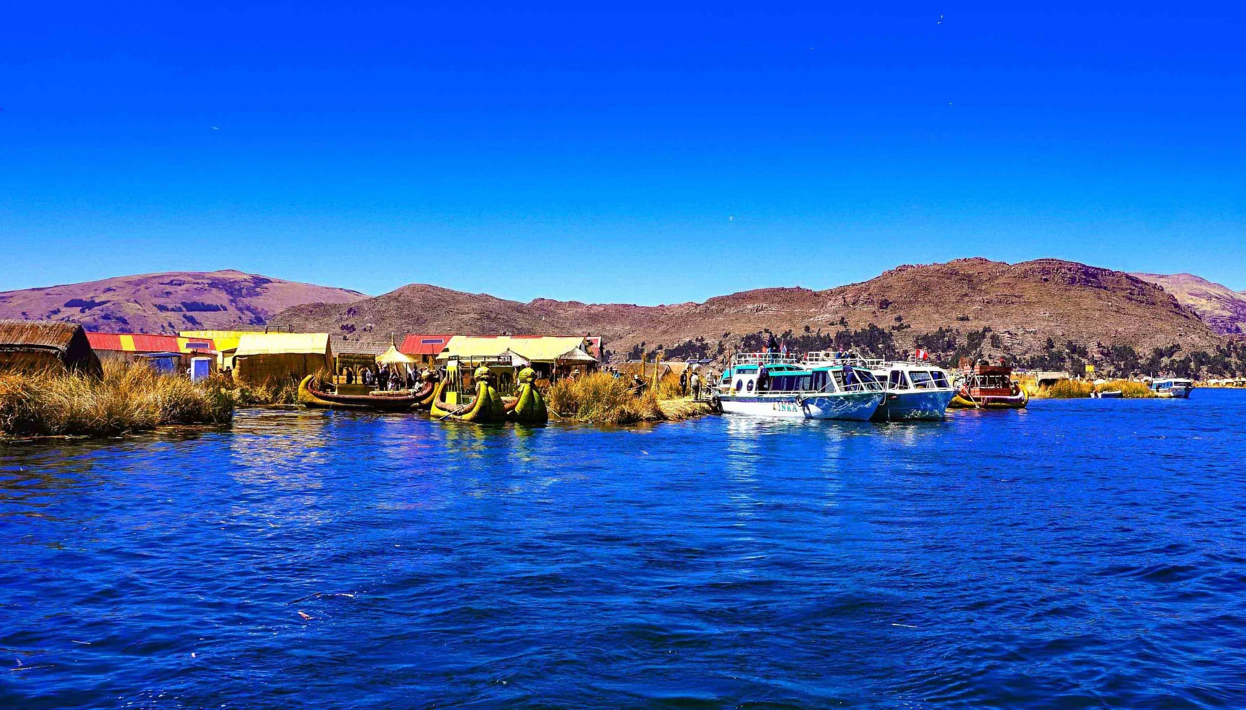 Lago Titicaca alcanza su nivel más alto luego de trece años