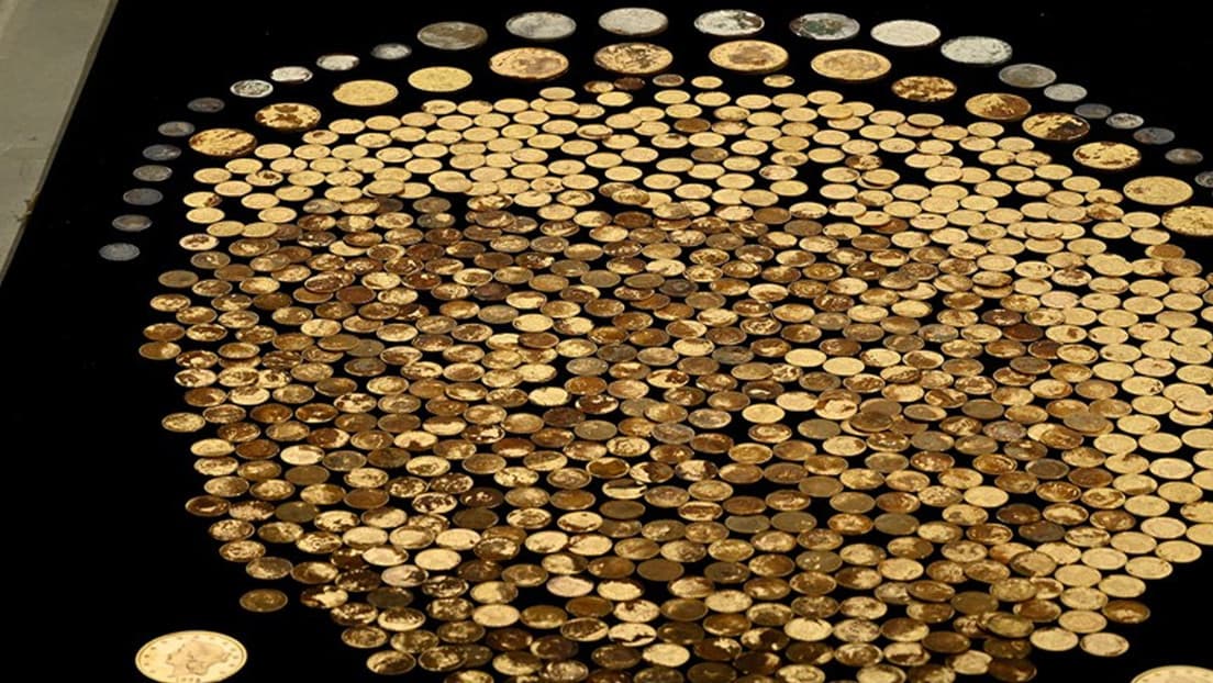 Estadounidense descubre tesoro de más de 700 monedas de la Guerra Civil
