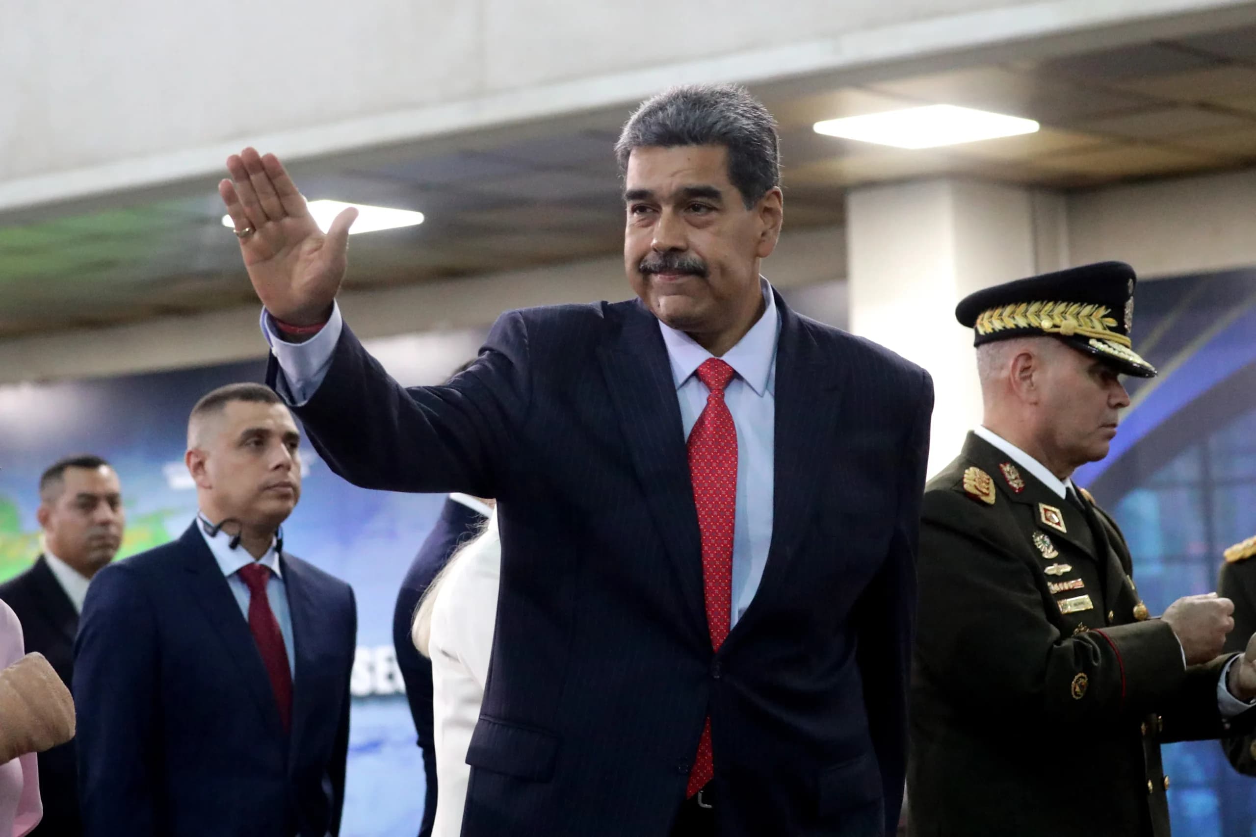 EE.UU. niega haber ofrecido amnistía a Nicolás Maduro