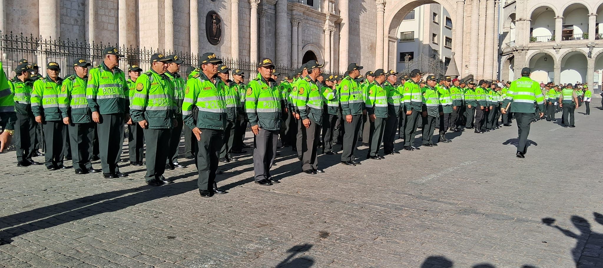 Policía vigila rutas hacia Cerro Juli contra posibles protestas