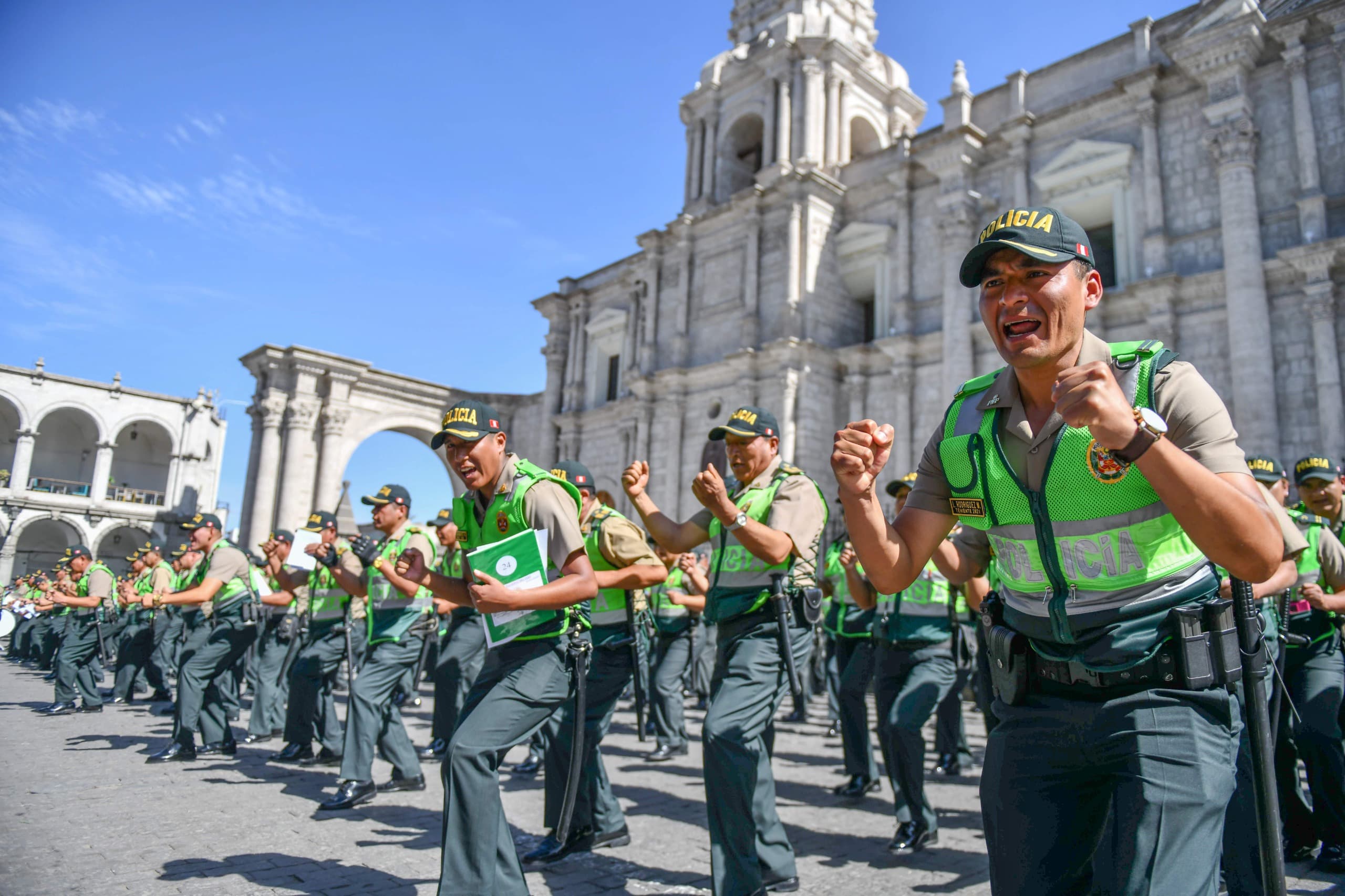 Pagarán días de descanso a 200 policías según nuevo convenio
