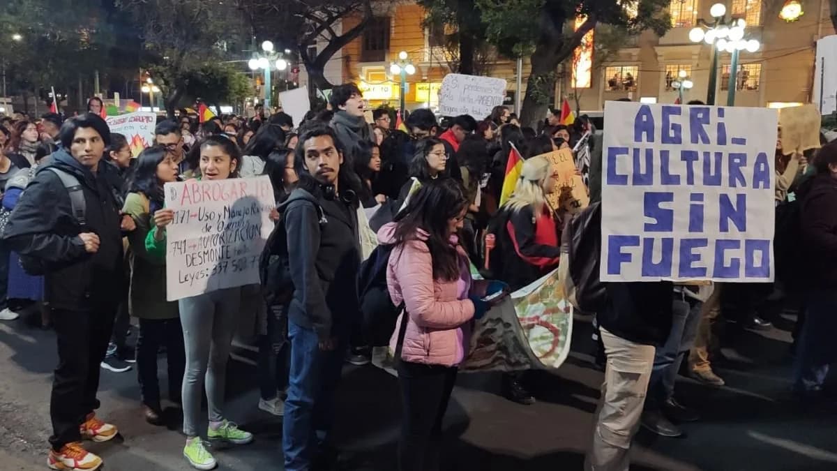 Generación Z marcha en Arequipa y Lima contra la inseguridad