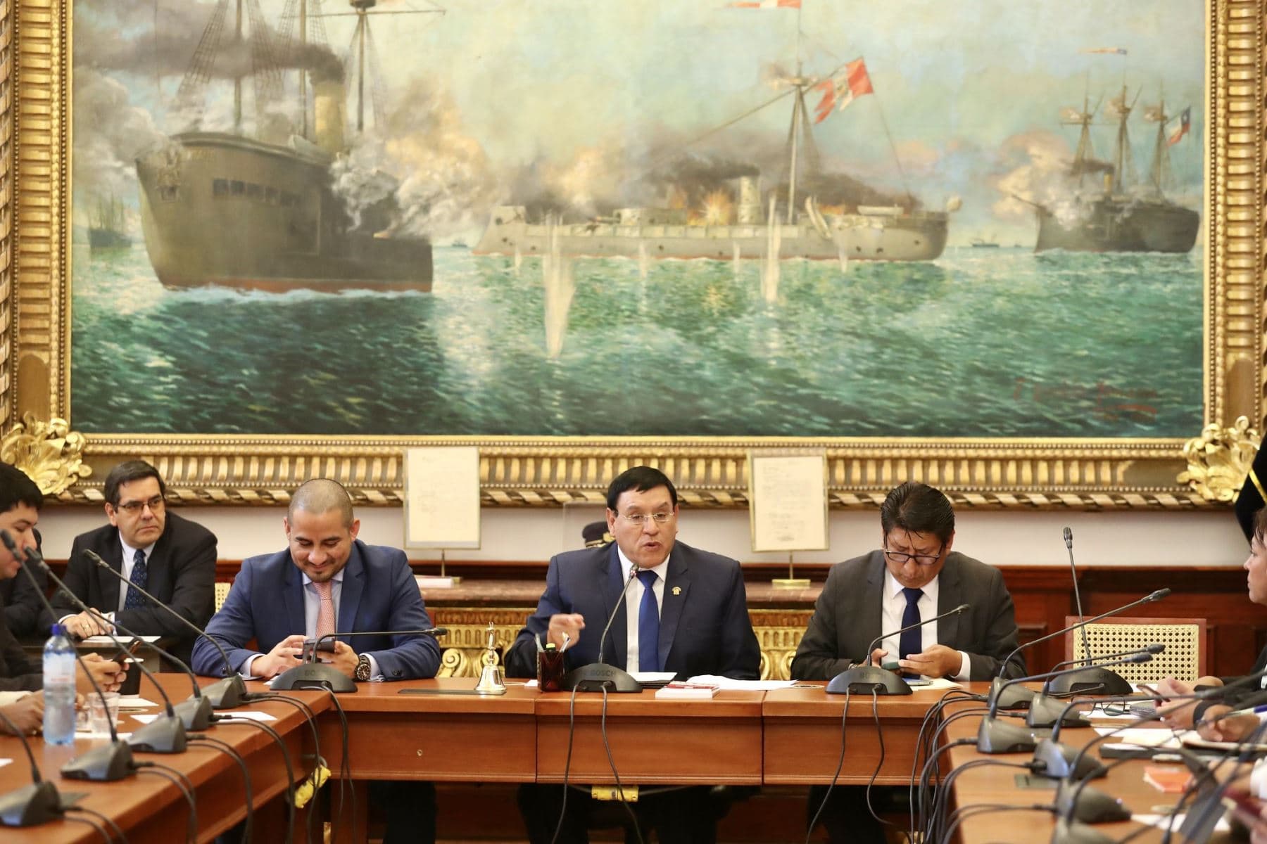 Conformarán subcomisión para evaluar propuesta de nuevo contralor