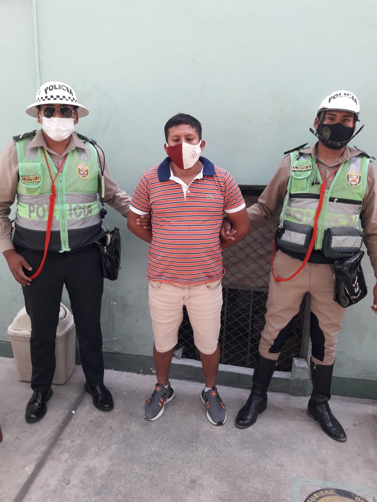 Policía detiene a conductor por presunta entrega de coima