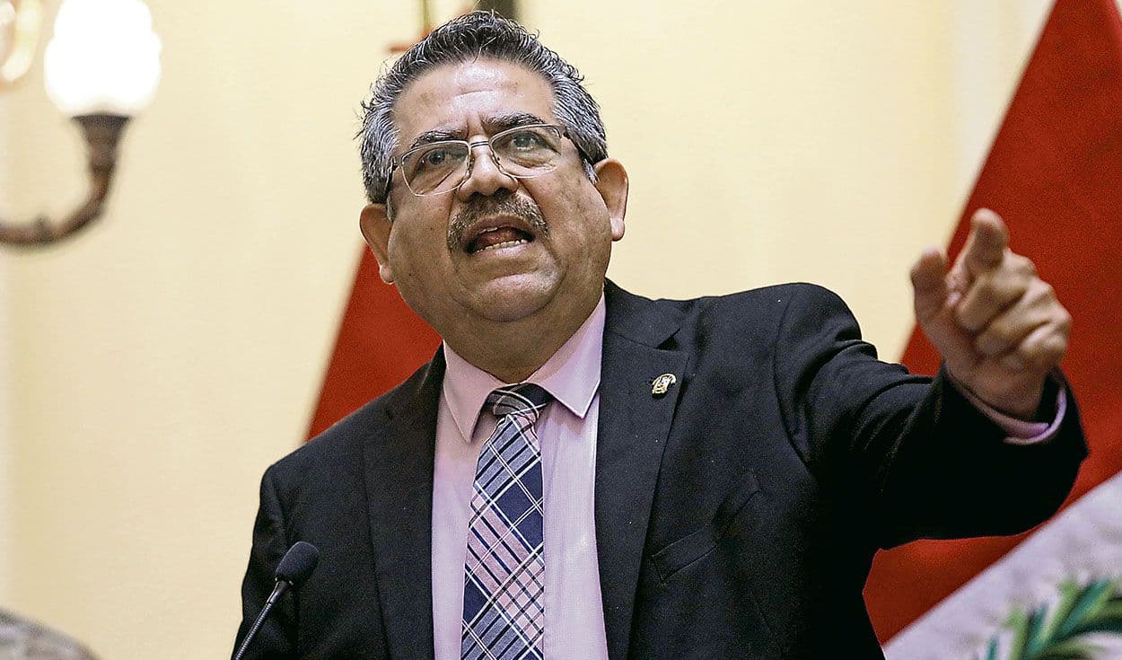 Manuel Merino reaparece y denuncia que hubo una "conspiración" para sacarlo del cargo