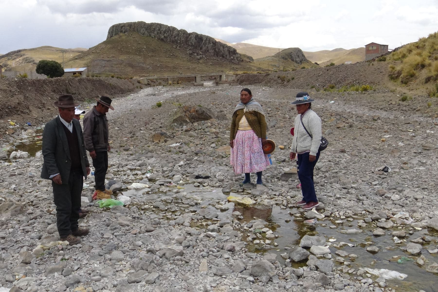 Declaran en estado de emergencia a 53 distritos de Arequipa y Puno por déficit hídrico