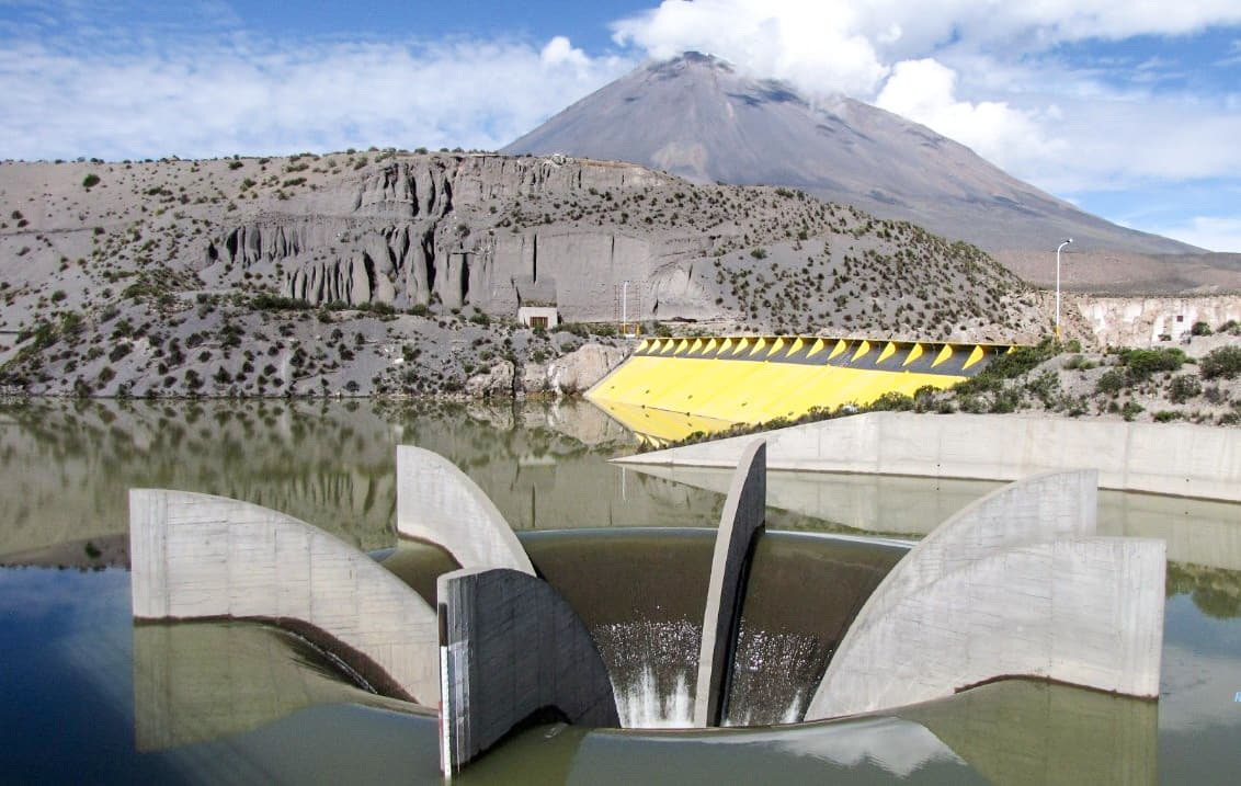 Represas no almacenan ni el 50% de agua y ya no llueve en la zona