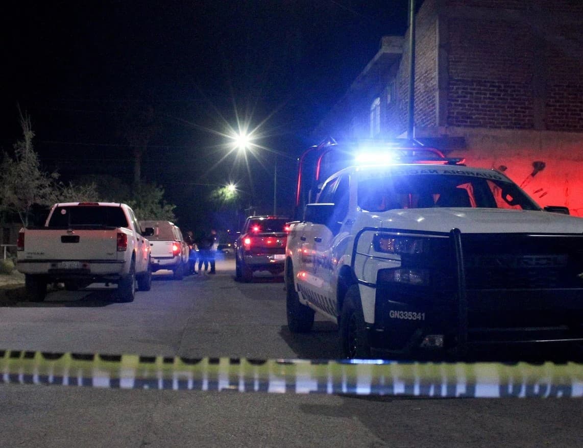 Sicarios asesinan a balazos a ocho personas