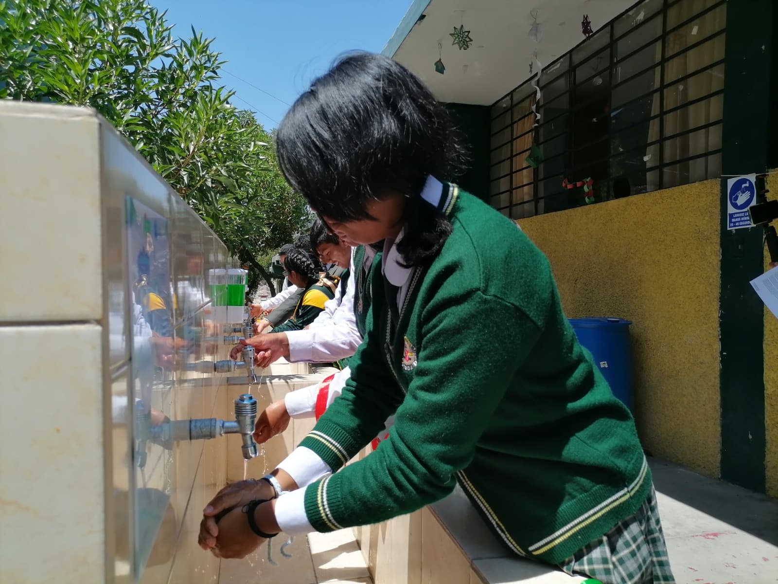 Desborde del canal madre afecta cultivos y viviendas en La Joya