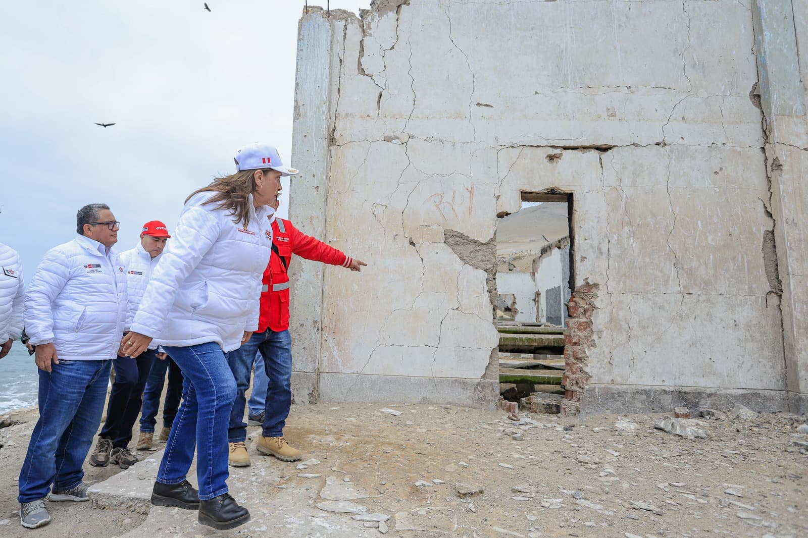 Evalúan construcción de penal El Frontón para reos peligrosos