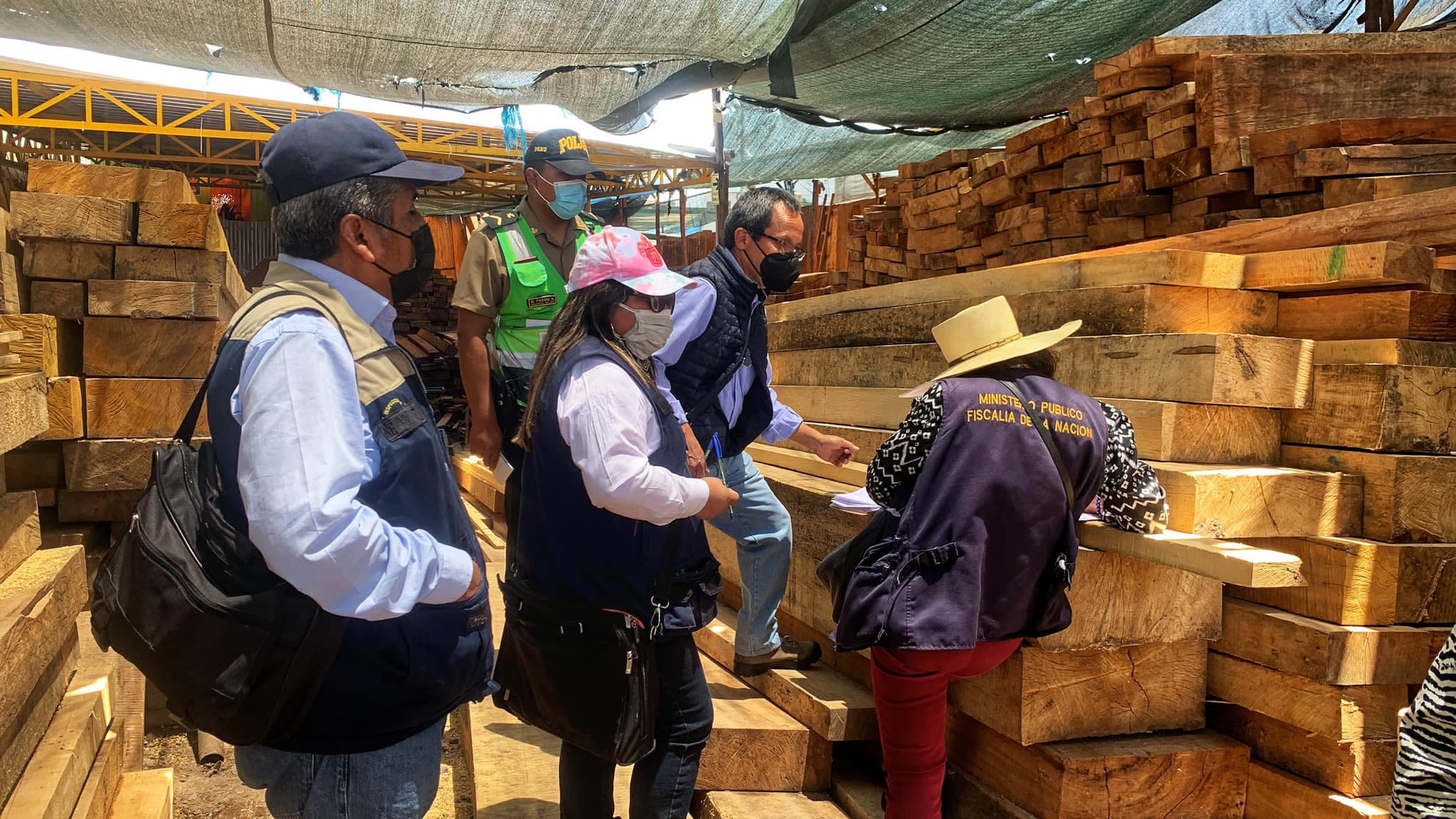 Cierran madereras por operar en la inseguridad y sin licencia