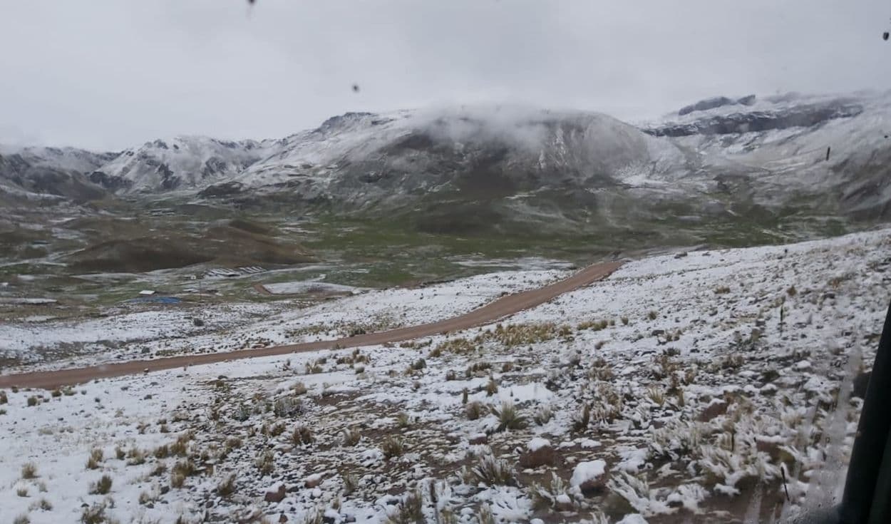 Nevadas en zonas altas de Arequipa