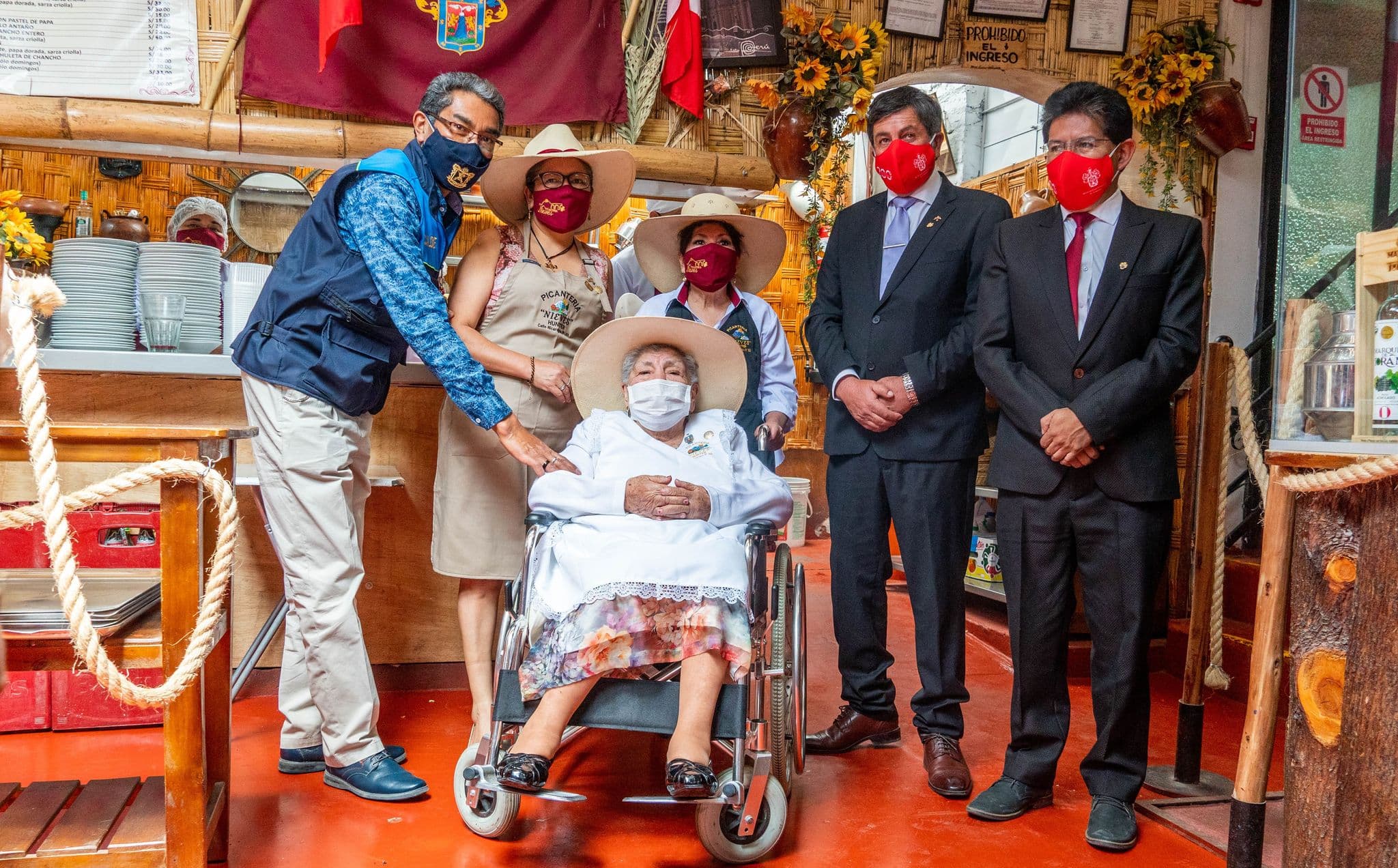 Reconocen a la picantera más longeva de Arequipa