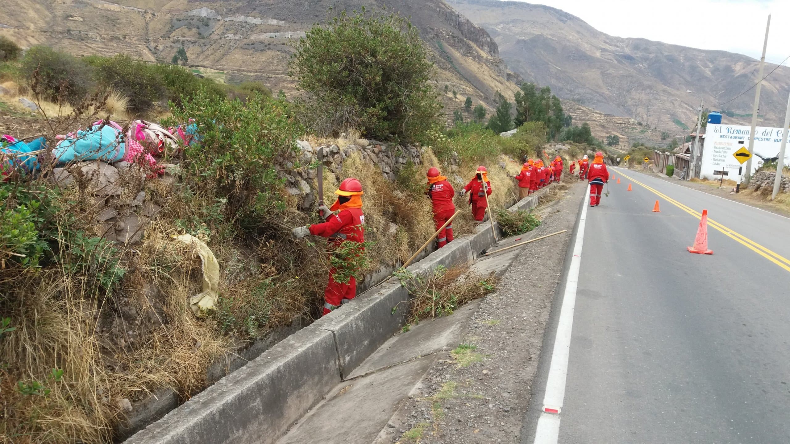 Más de mil colaboradores participan en Trabaja Perú