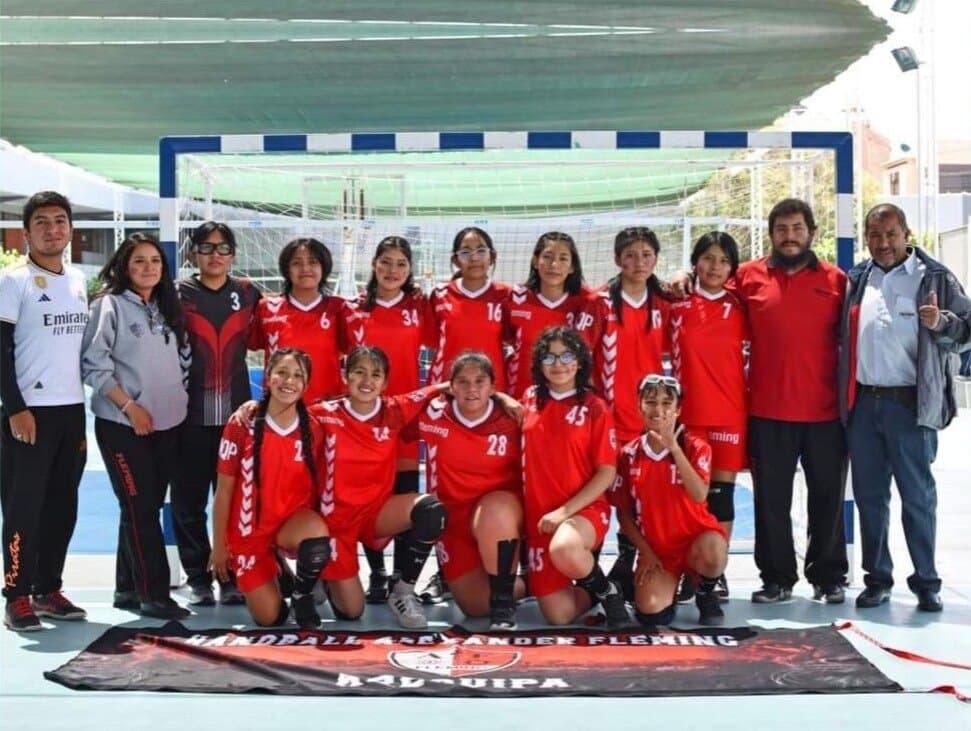 El semillero de balonmano que enaltece el deporte mistiano