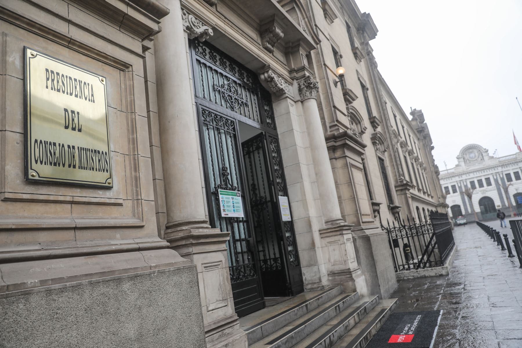 PCM rechaza actos de violencia y llama al consenso y al diálogo