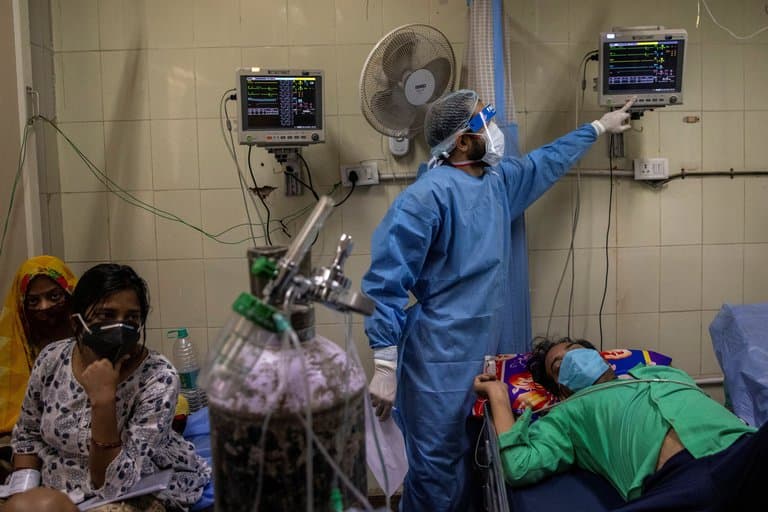 COVID-19: India detecta 200 000 casos en un solo día