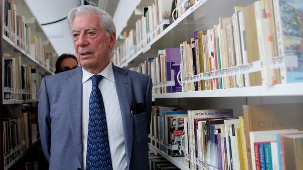 Colección de Mario Vargas Llosa en peligro