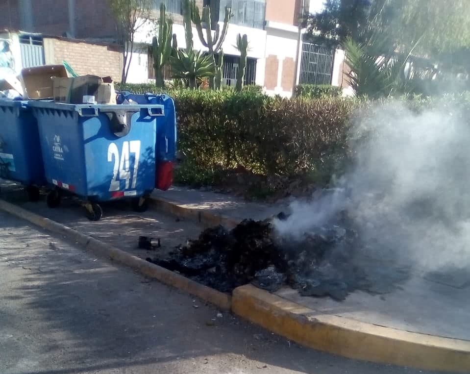 Denunciarán a quienes quemen contenedores en Cayma