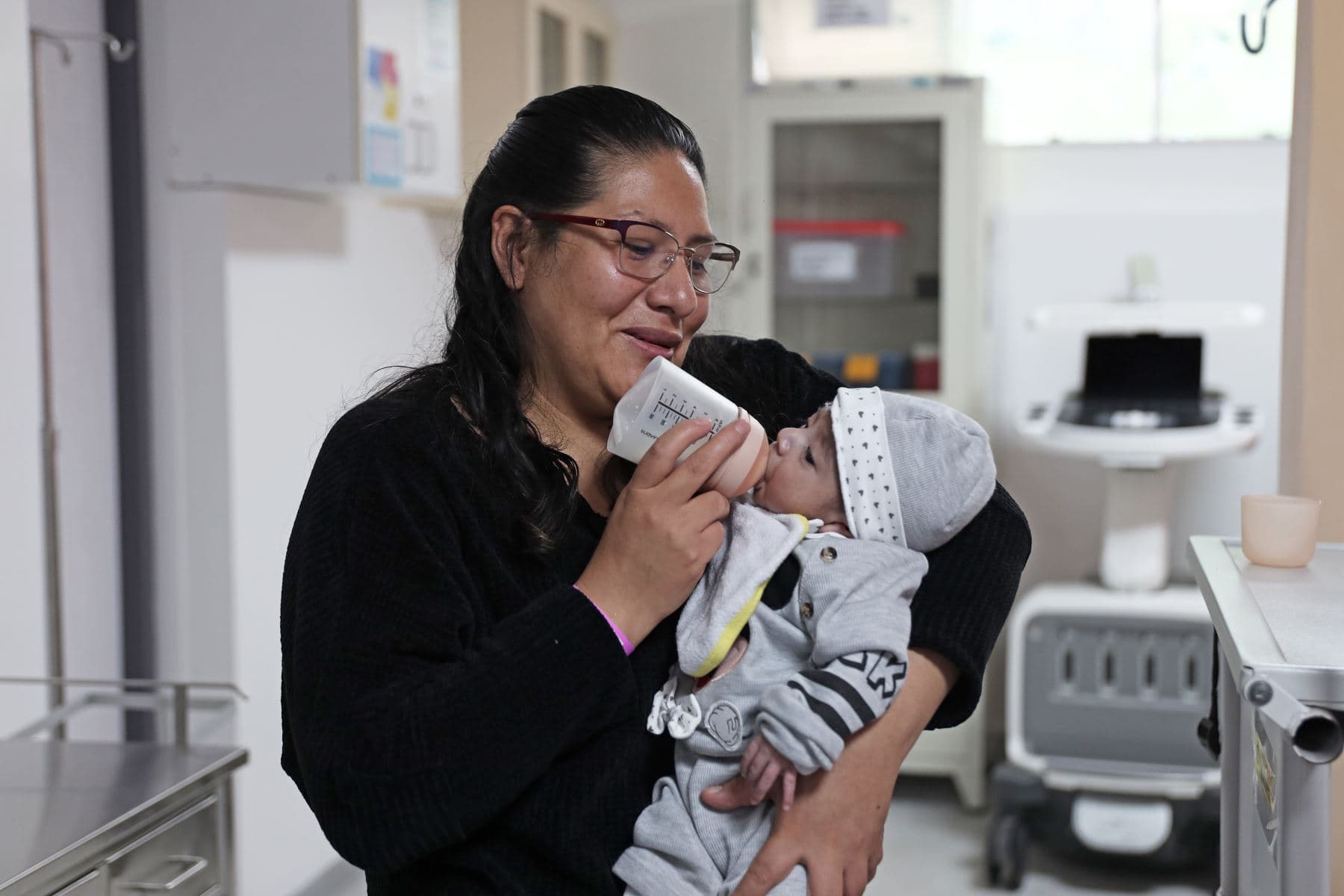 Médicos reconstruyen el corazón de un bebé de 3 meses