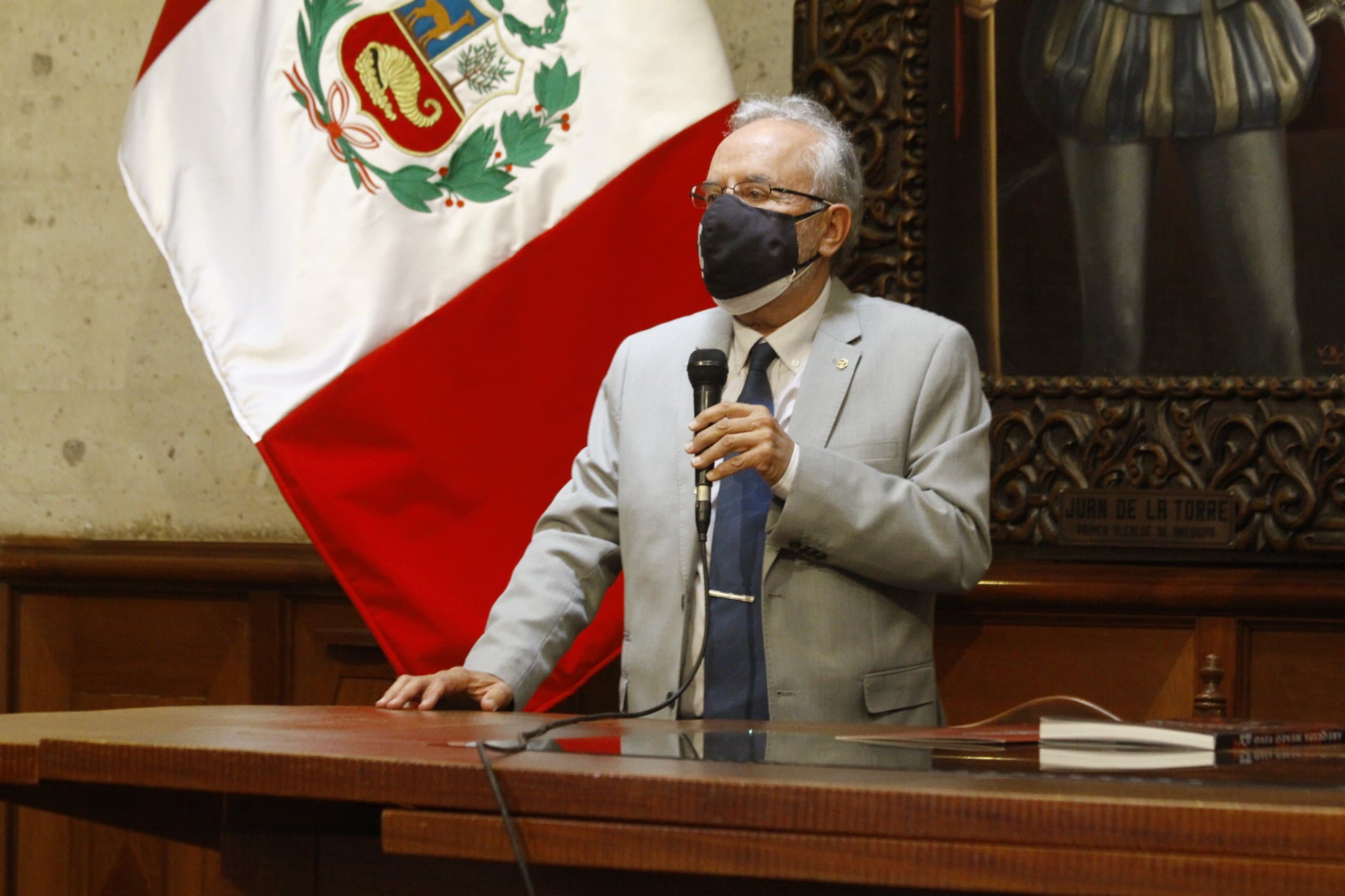 Director de Cultura llama a la precaución ante anuncio de apertura de teatros