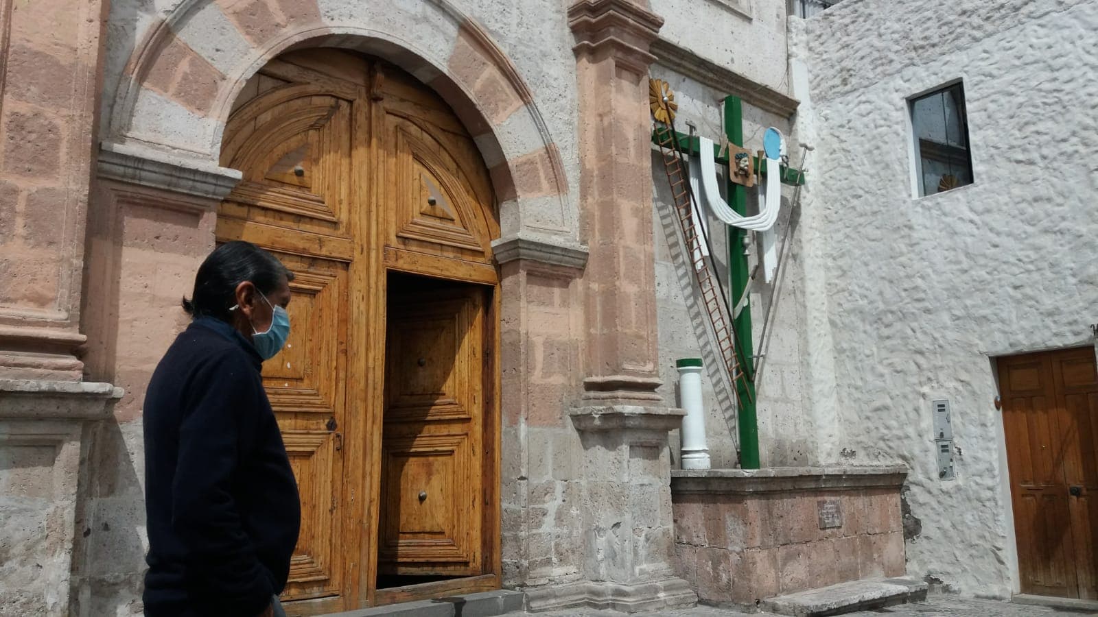 Abrirán iglesias para misas desde noviembre próximo
