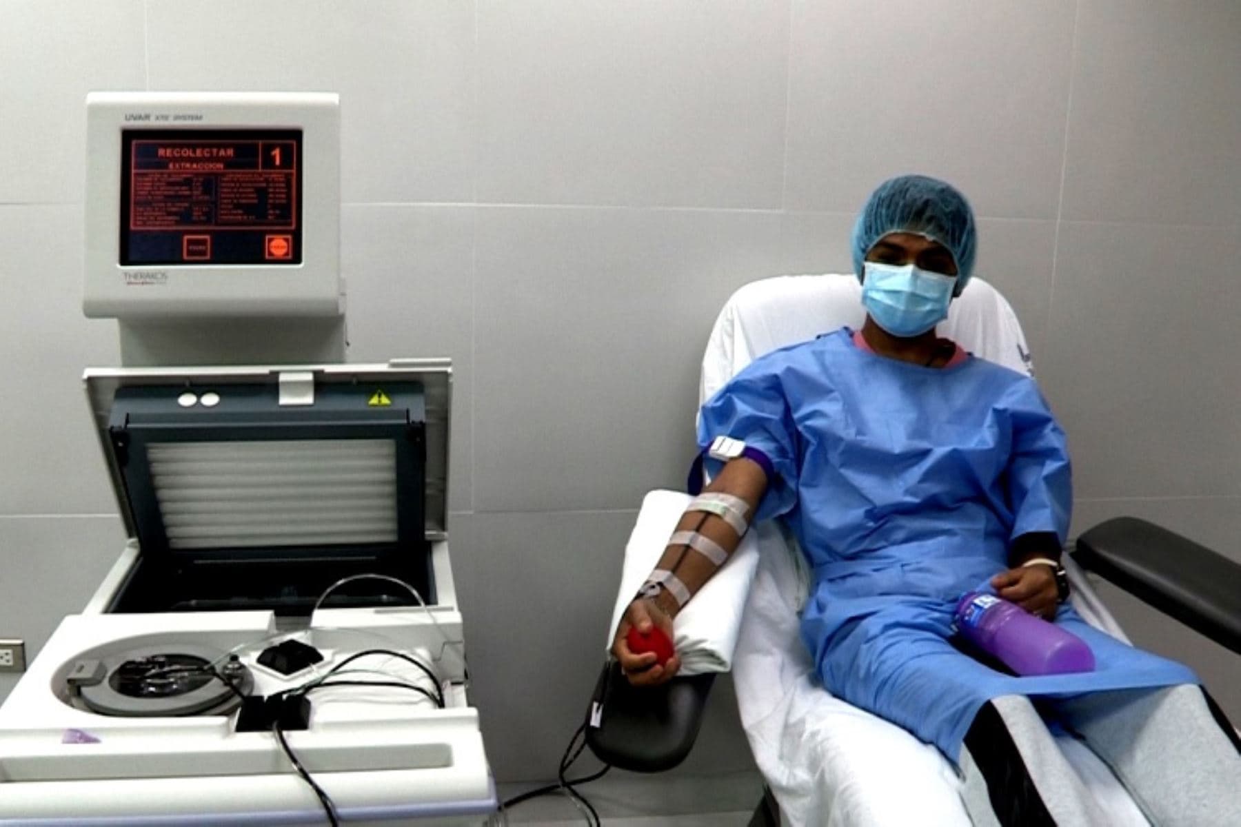Minsa construye padrón para vacunar contra la covid-19 a pacientes con cáncer