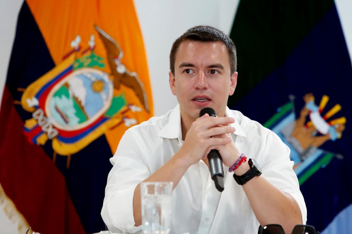 Presidente de Ecuador acusa a Cuba de injerencia política