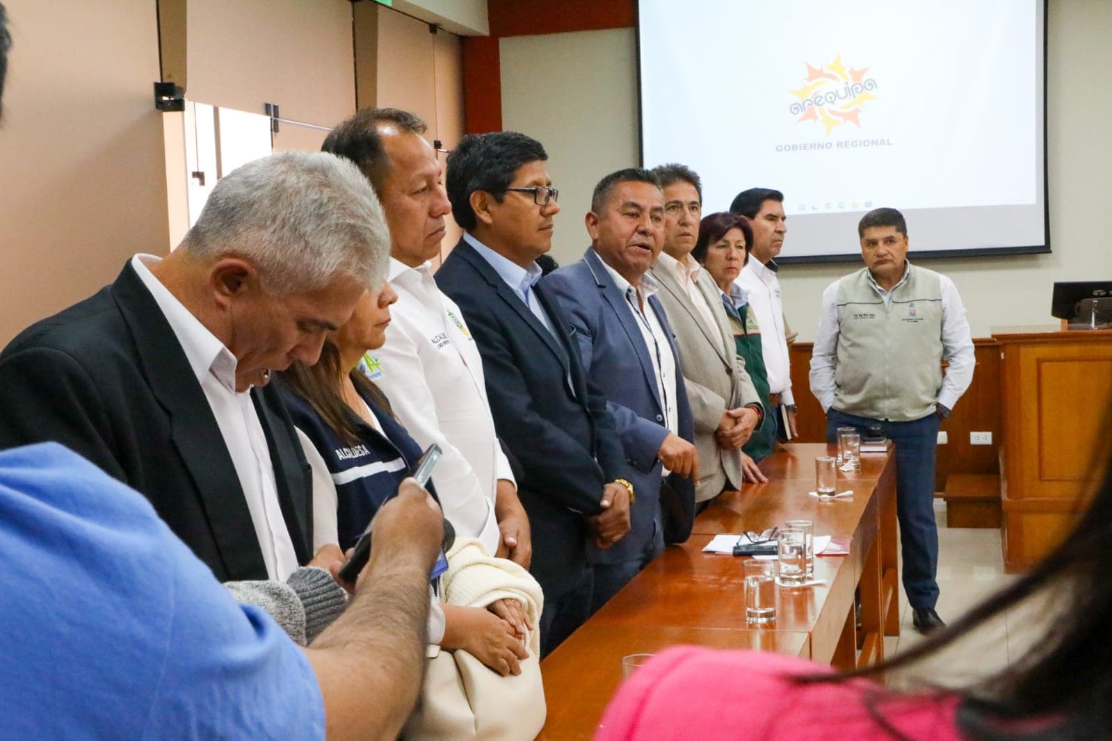 Ministro del Interior “paseó” a ediles que pedían declaratoria