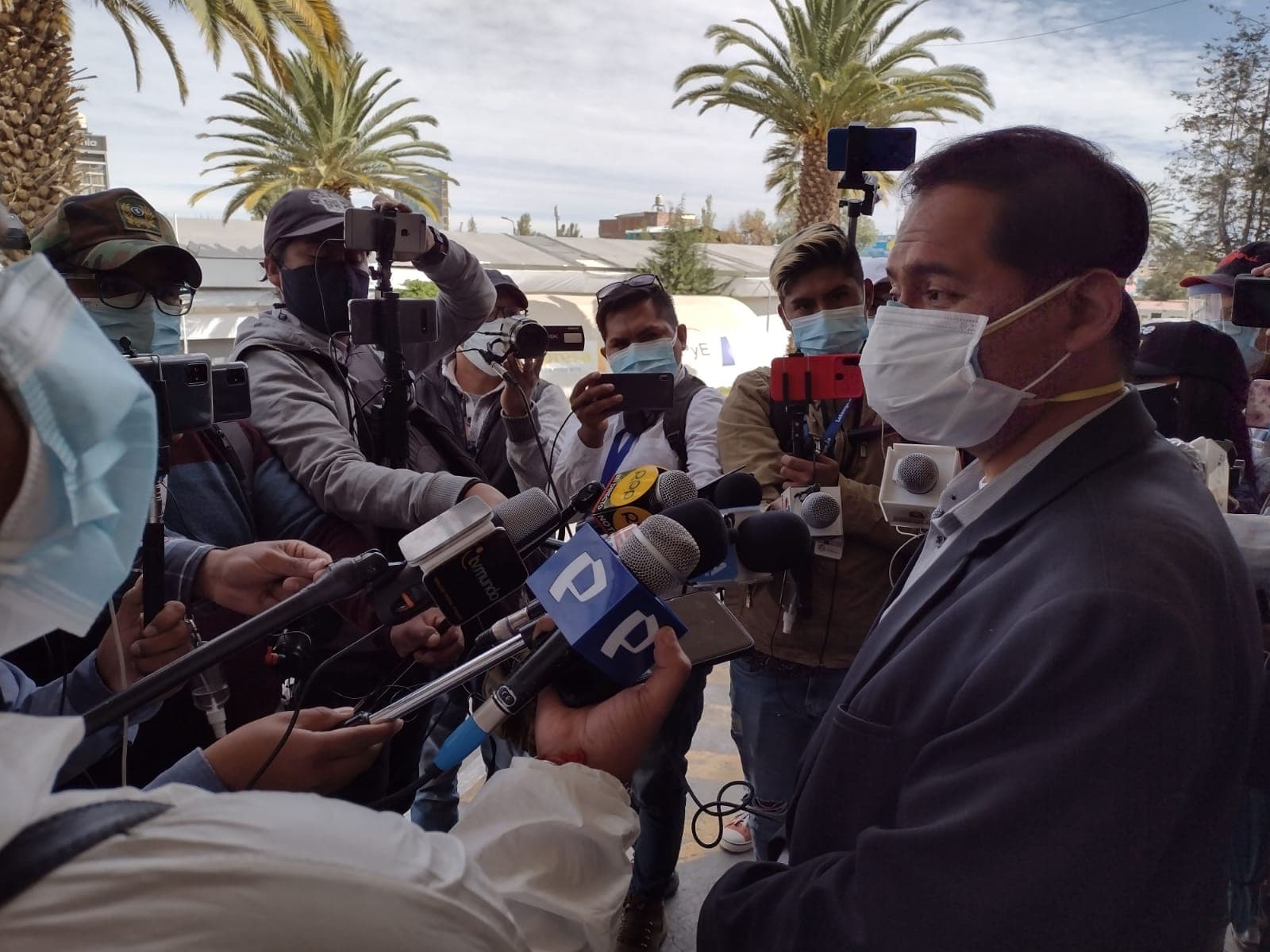 Gerencia de Salud cambió a director de Hospital COVID-19