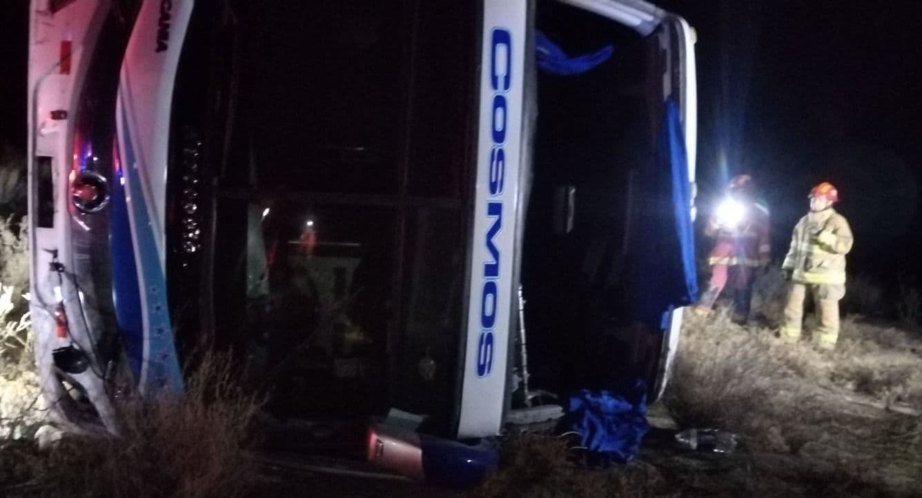 Despiste de bus interprovincial deja unas 20 personas heridas