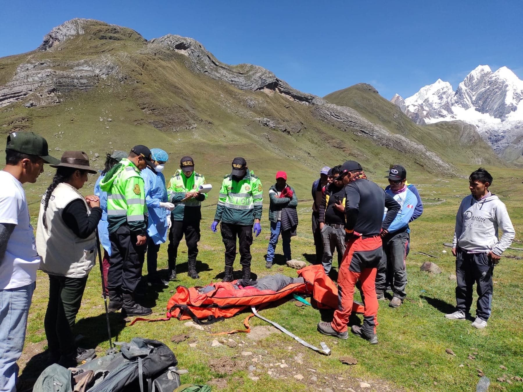 Encuentran sin vida a turista cerca a la laguna Mitucocha