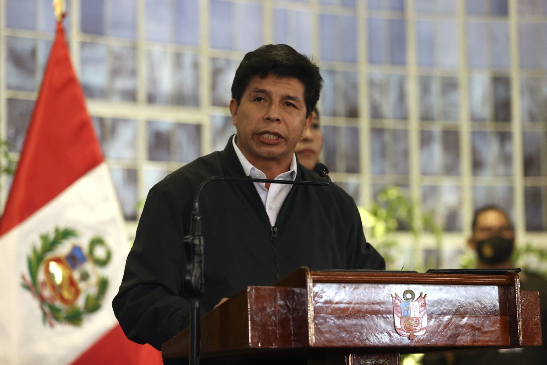 Castillo rechazó actos de violencia contra la prensa