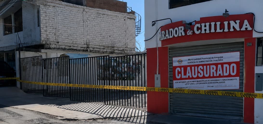 Clausuran restaurante en Cayma tras muerte de menor