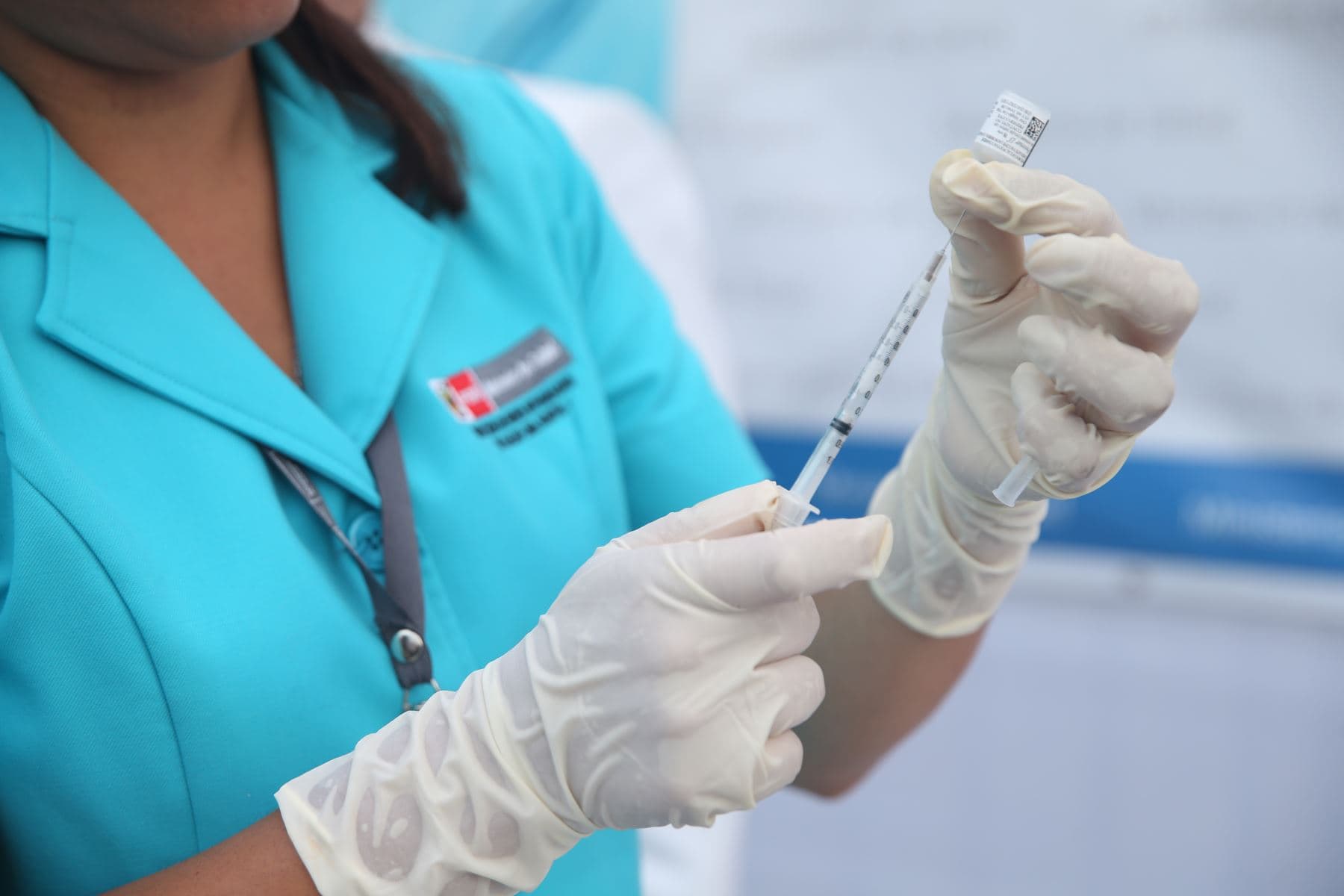 COVID-19: Personal médico decide no vacunarse