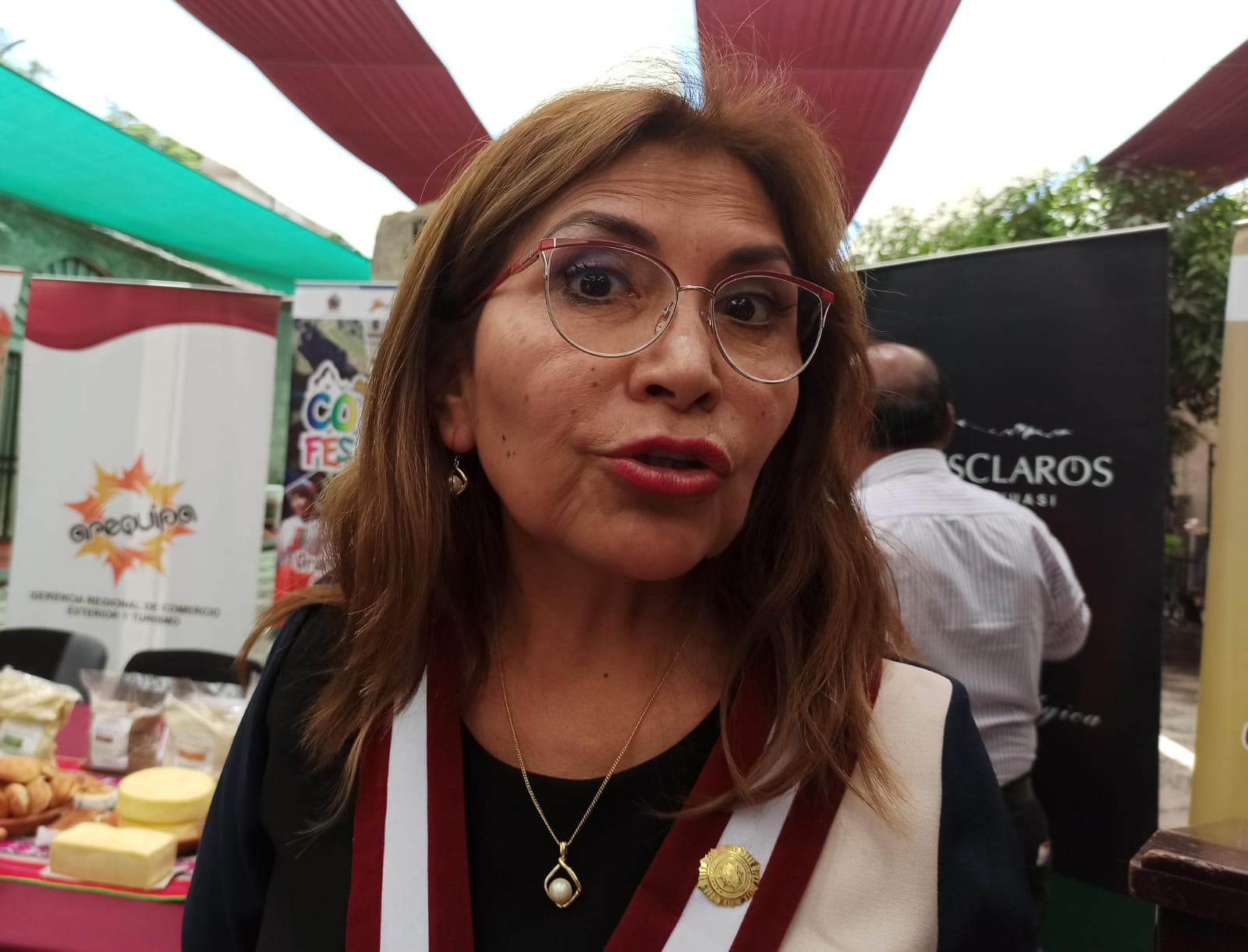 Gerenta de Educación explicará suspensión de labores al CRA