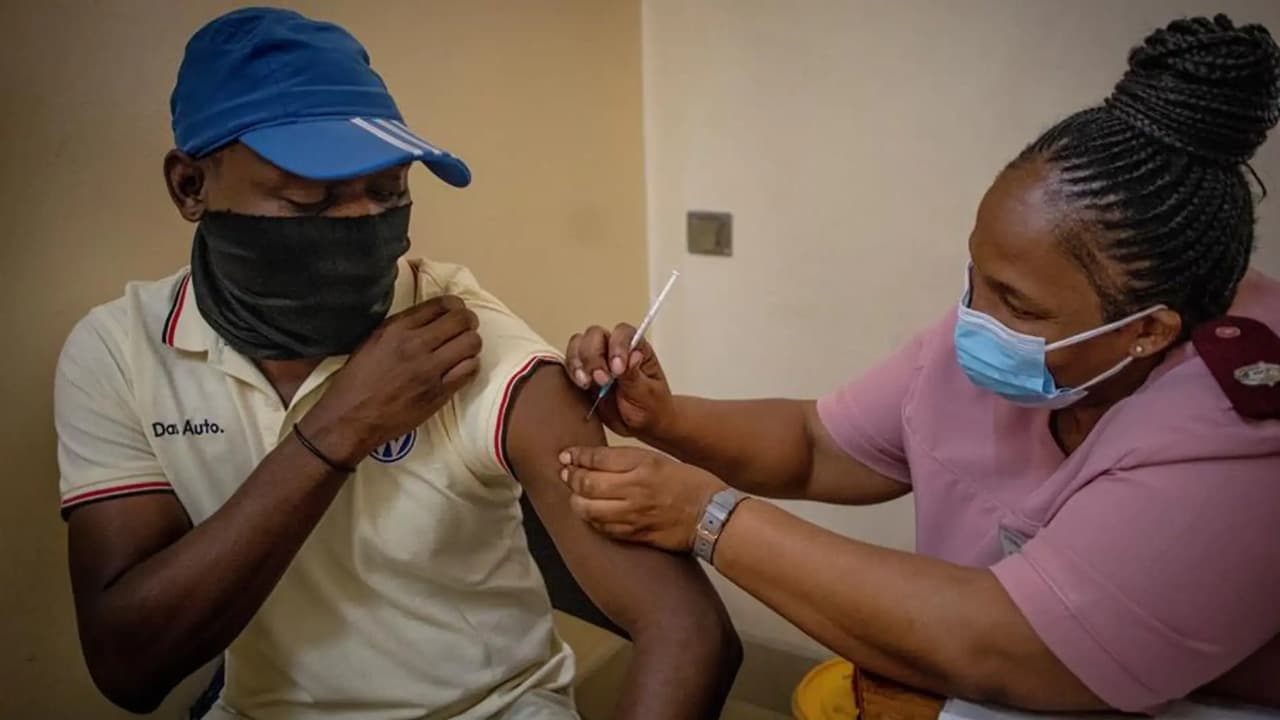 Sudáfrica eliminó la cuarentena obligatoria