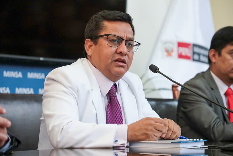 César Vásquez evalúa renunciar al Minsa para postular en 2026