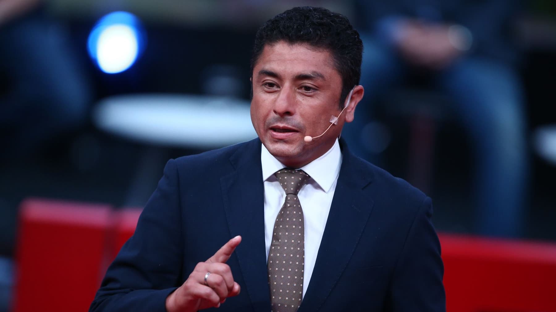Bermejo asegura que bancada de Perú Libre no está dividida