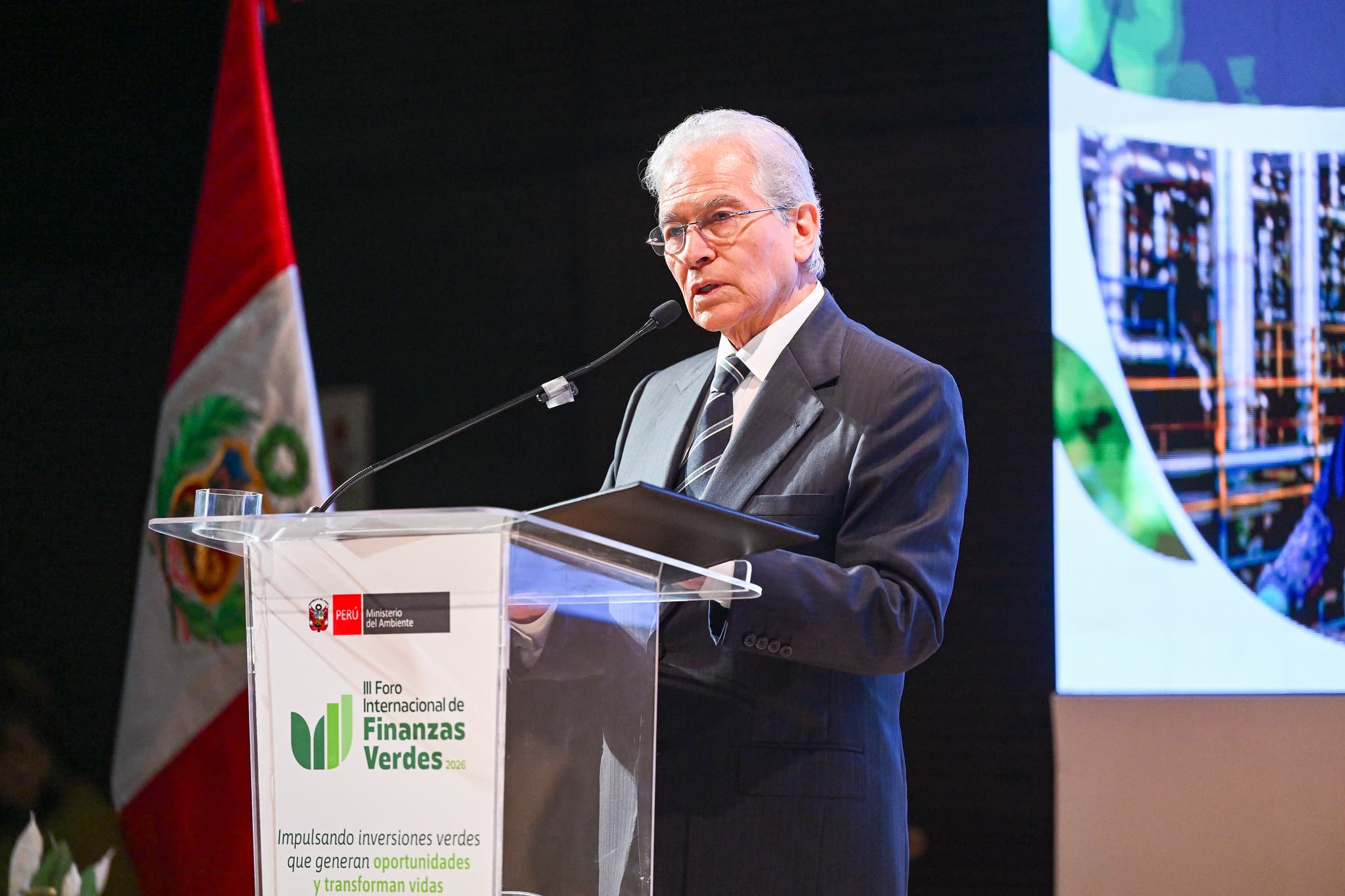 Perú busca movilizar US$ 5,800 millones para financiar proyectos ambientales