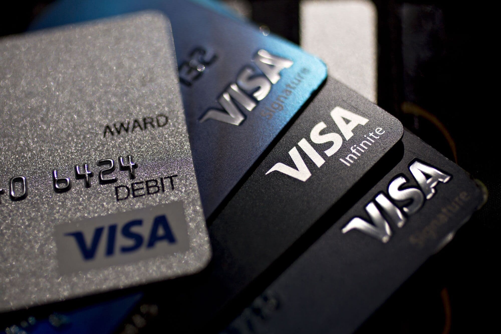 EE.UU. presenta demanda contra Visa por monopolio con tarjetas