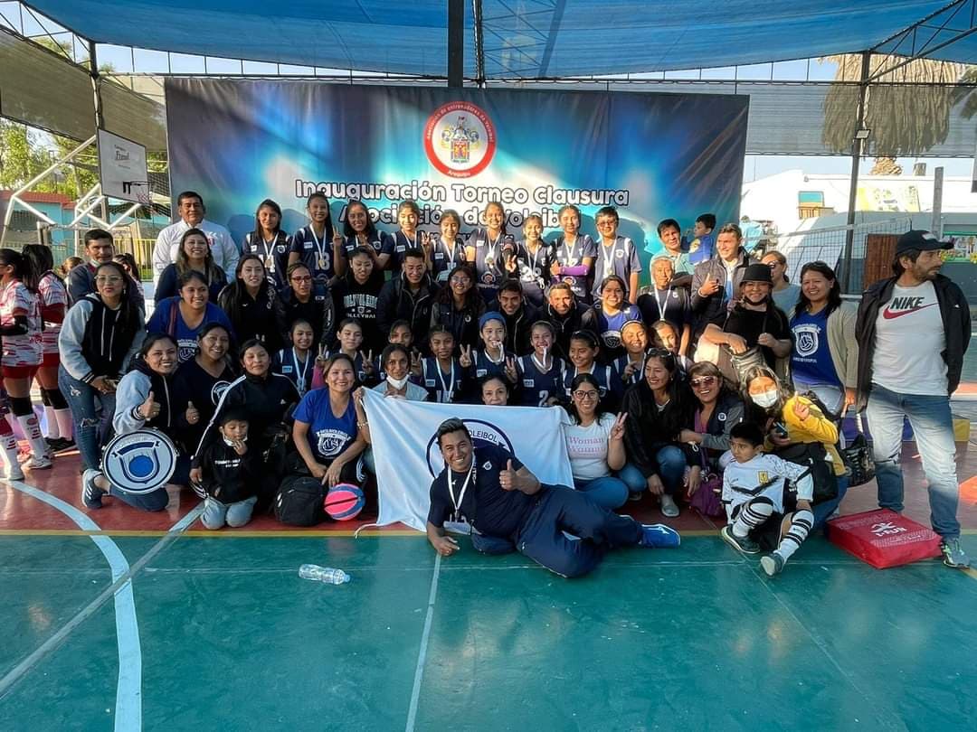 Molivoleibol triunfa en torneo de Consorcio de Entrenadores