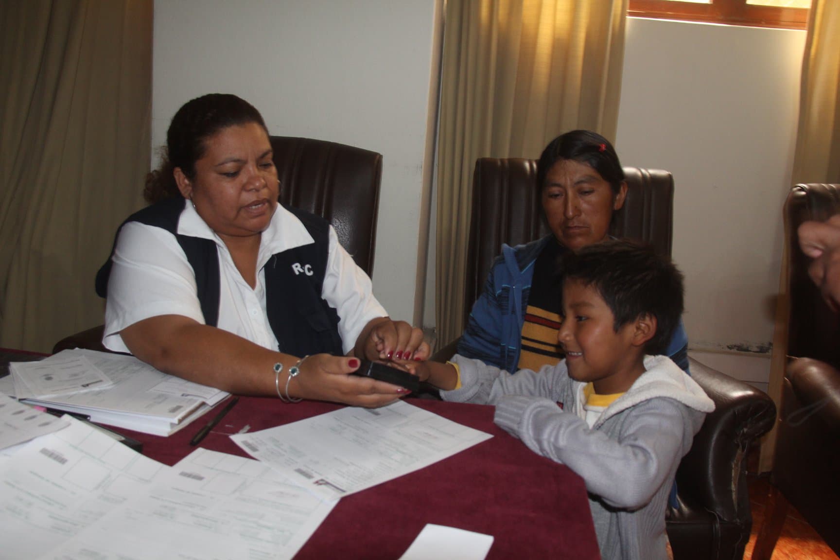 Campaña de inscripción de indocumentados en Cayma