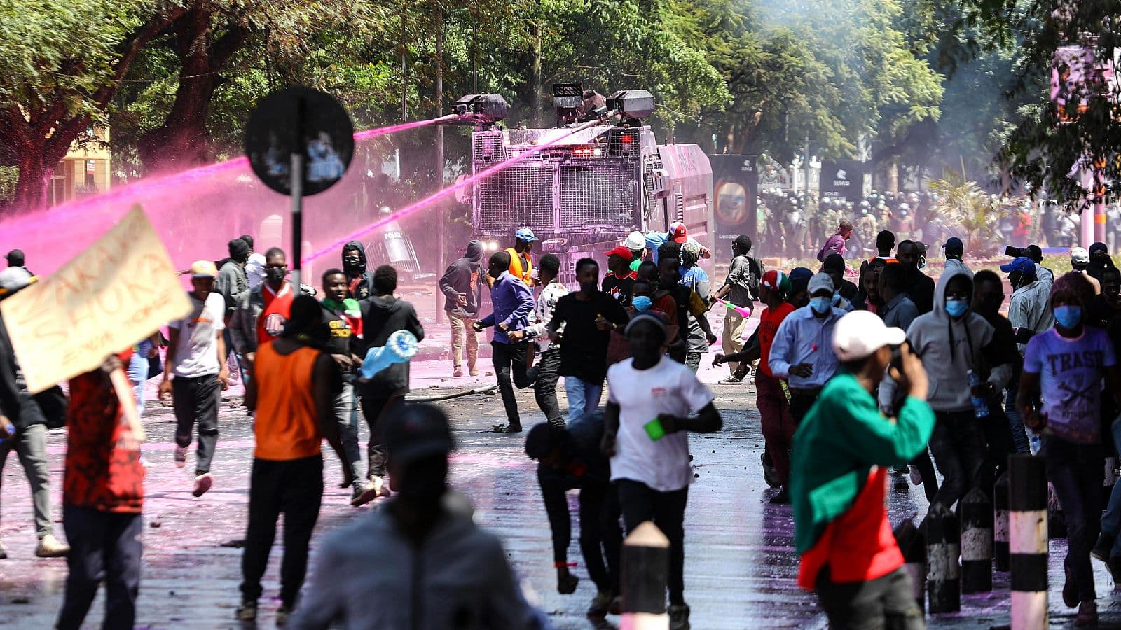 17 personas murieron en protesta por rechazo a ley en Kenia