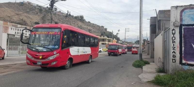 Reportan a cuatro empresas del SIT por participar en el paro