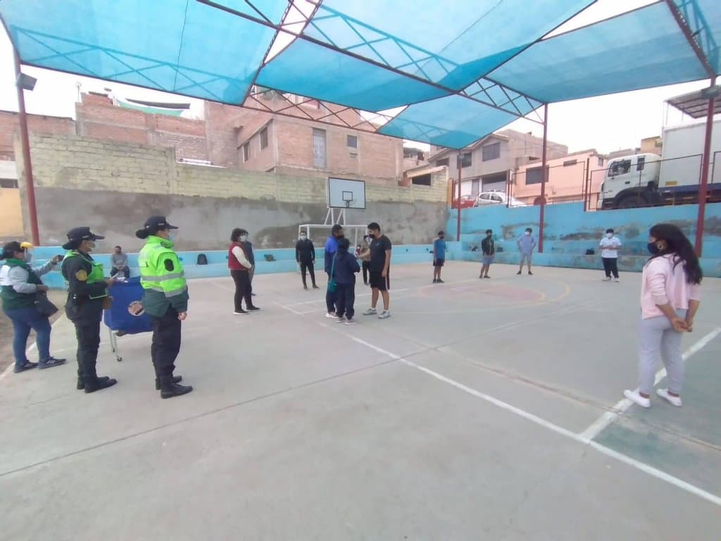 Piden a jóvenes no hacer deporte en grupo