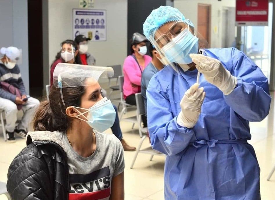 Tacna lidera el proceso de vacunación contra COVID-19