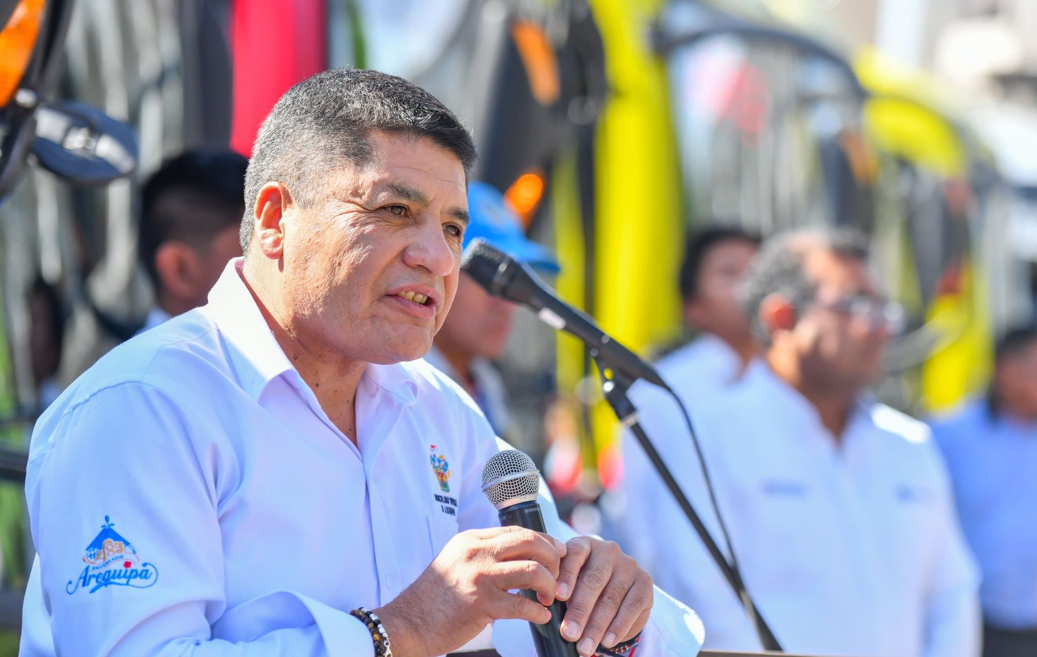 Alcalde descarta alza de pasajes en buses del SIT