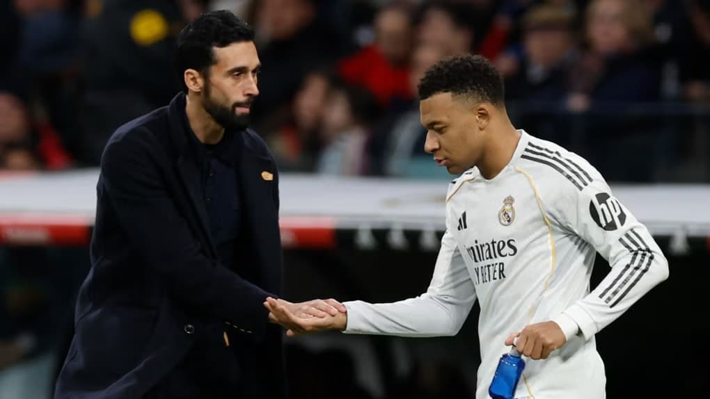 Real Madrid venció al Levante en medio de silbidos en el Bernabéu